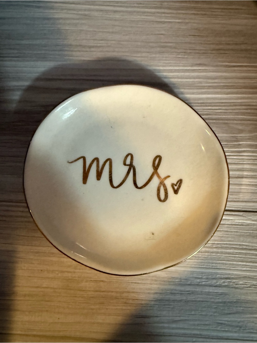 Cream Ceramic 'mrs' Trinket Dish with Gold Script